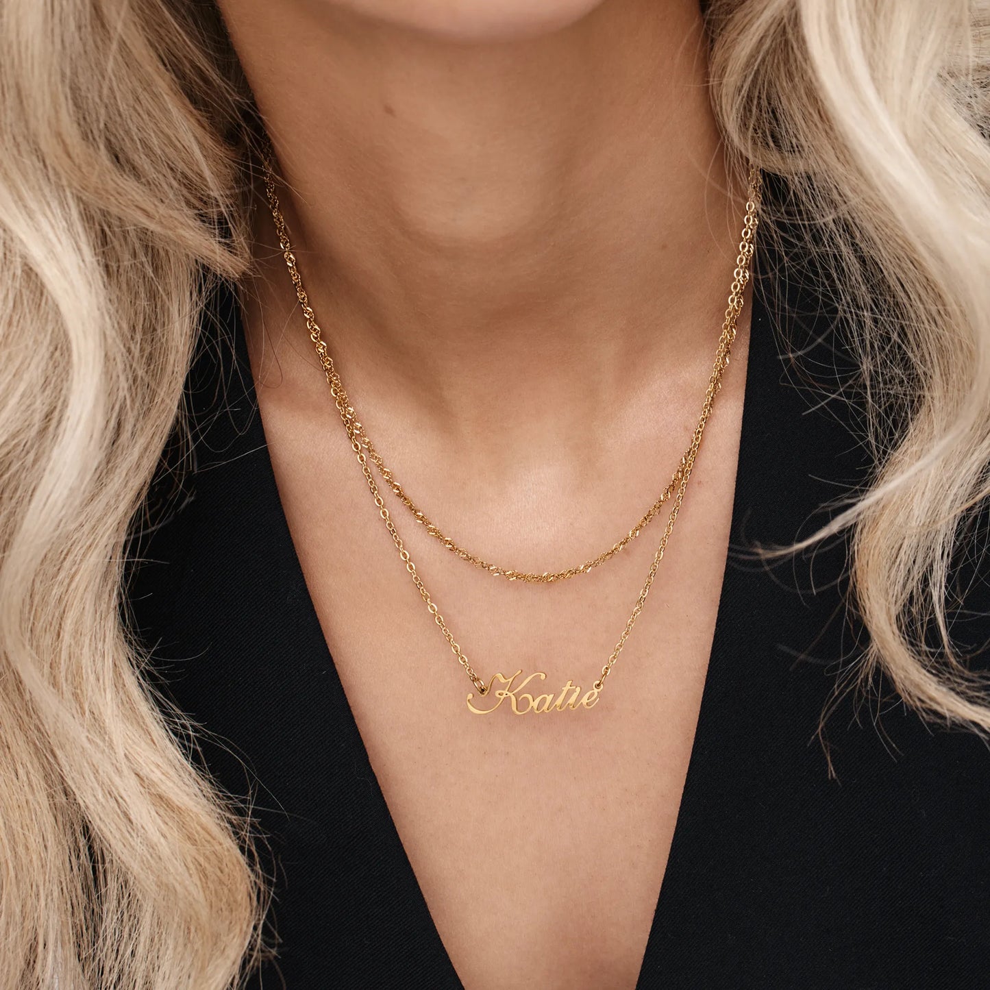 Gisel Signature Name Necklace