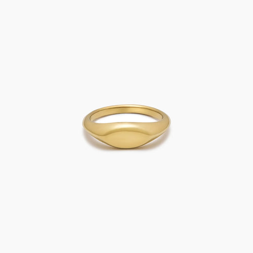 Essential Signet Ring
