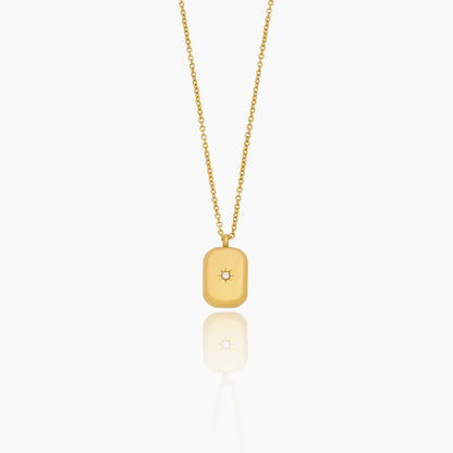 Stella Pendant Necklace