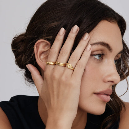 Wave Twist Ring